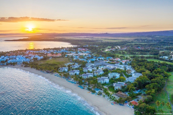 Hotel Emotions By Hodelpa Playa Dorada (San Juan)